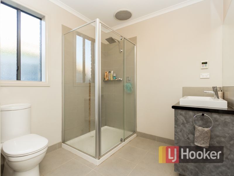 11 Filmer Crescent, Narre Warren South VIC 3805