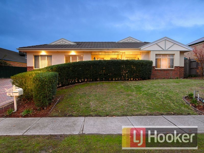 52 Wood Road, Narre Warren South VIC 3805