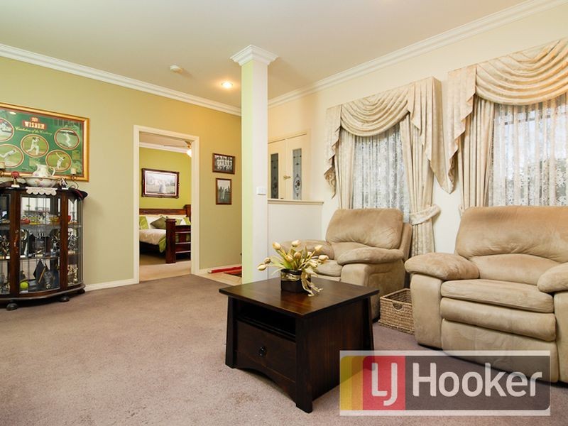 52 Wood Road, Narre Warren South VIC 3805