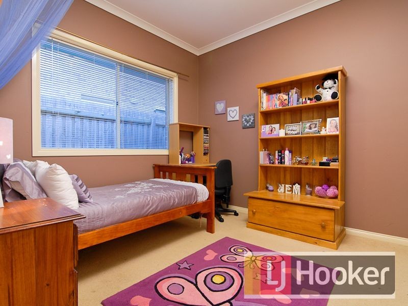 52 Wood Road, Narre Warren South VIC 3805