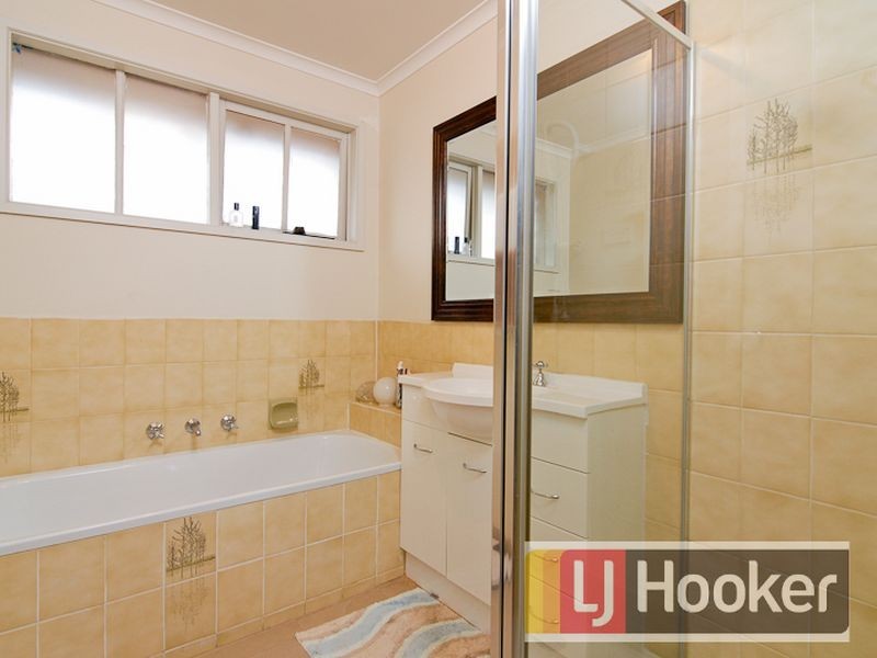 12 Cheviot Avenue, Berwick VIC 3806