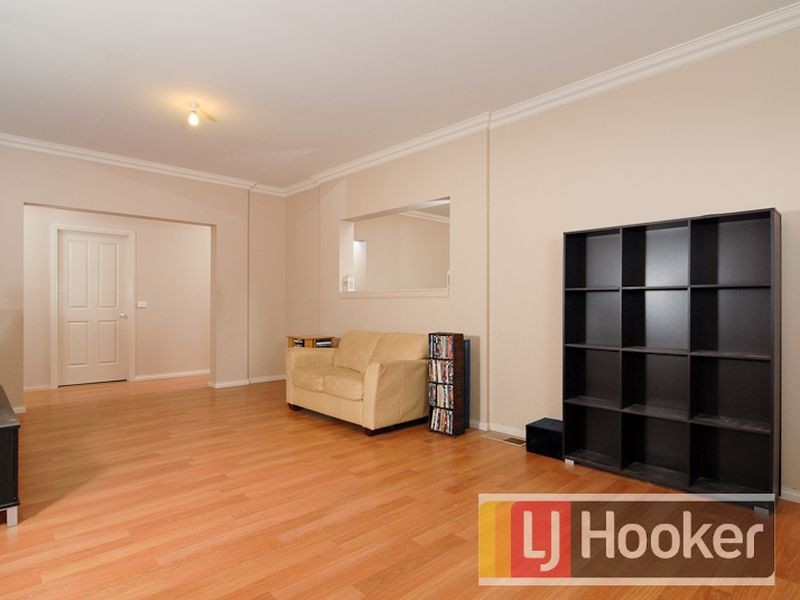 64 Bridgewater Boulevard, Berwick VIC 3806