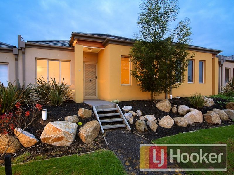 4 Tolpis Lane, Cranbourne North VIC 3977