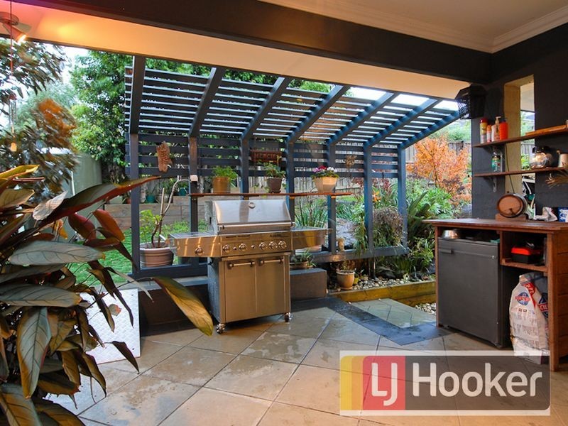 37 Northgate Drive, Berwick VIC 3806