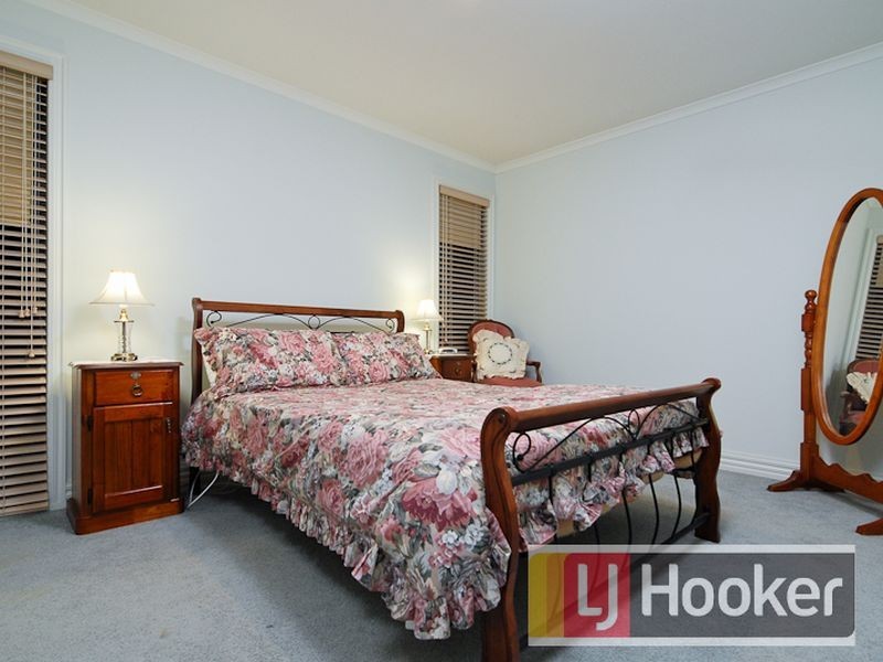 37 Northgate Drive, Berwick VIC 3806