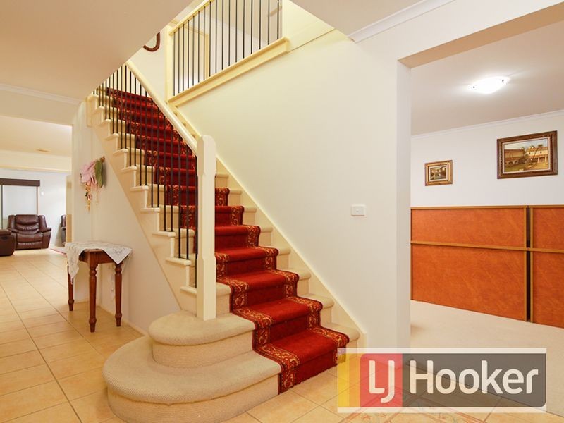 7 Saintly Grove, Berwick VIC 3806