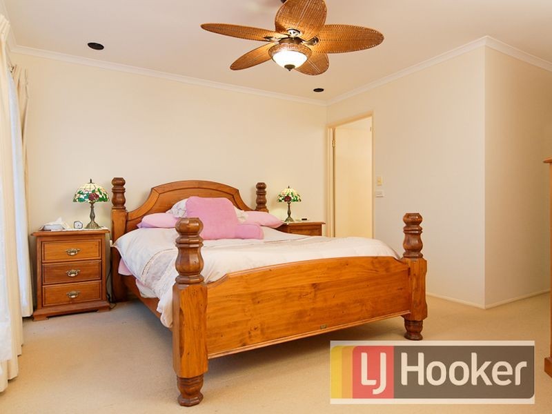 7 Saintly Grove, Berwick VIC 3806