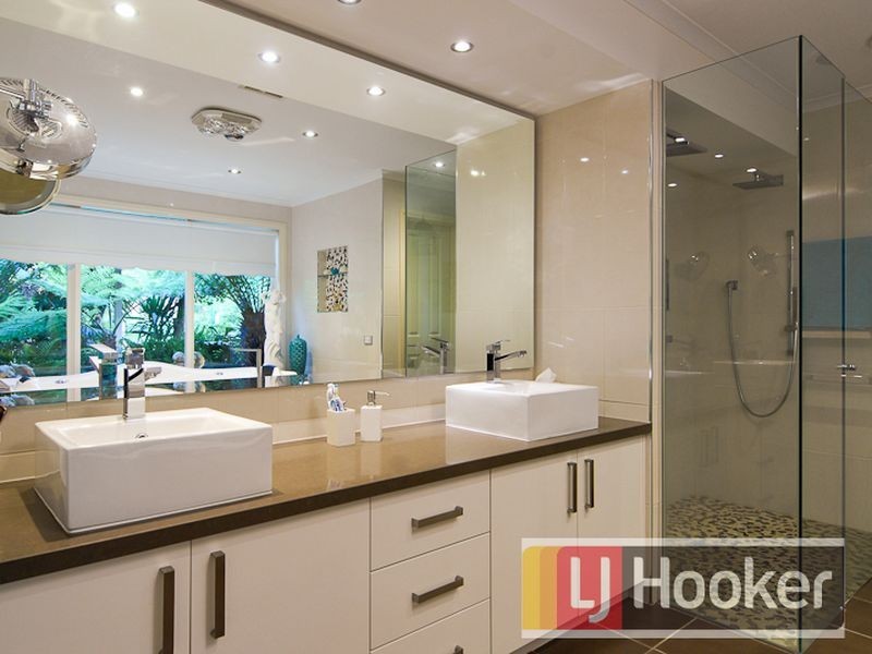 31-32 Mack Road, Narre Warren South VIC 3805