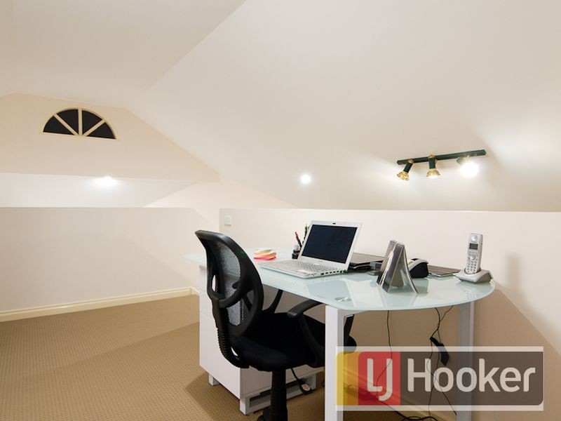 31-32 Mack Road, Narre Warren South VIC 3805