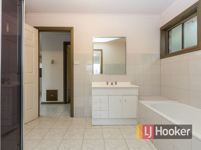 1/6 Clark Court, Berwick VIC 3806