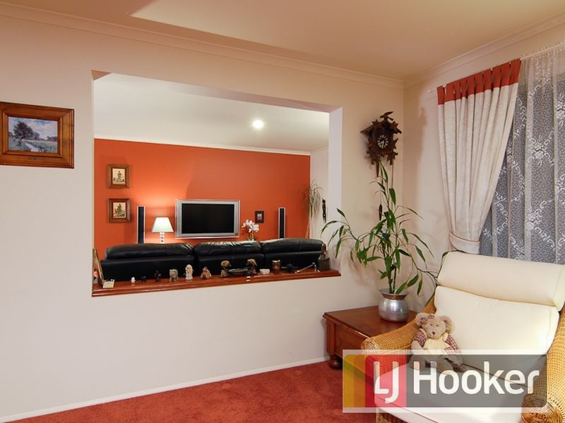 9 Pendle Close, Narre Warren South VIC 3805