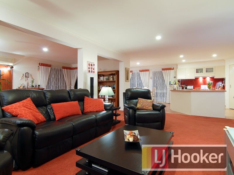 9 Pendle Close, Narre Warren South VIC 3805