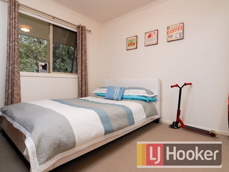 1 Viewgrand Drive, Berwick VIC 3806