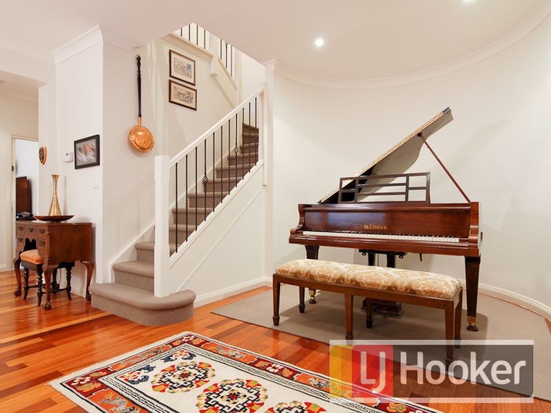 5/17-19 Gloucester Avenue, Berwick VIC 3806