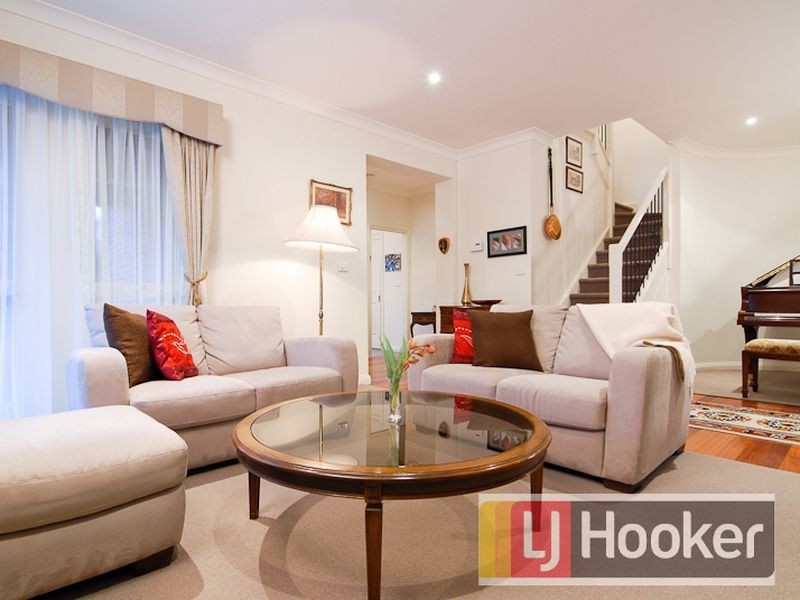 5/17-19 Gloucester Avenue, Berwick VIC 3806