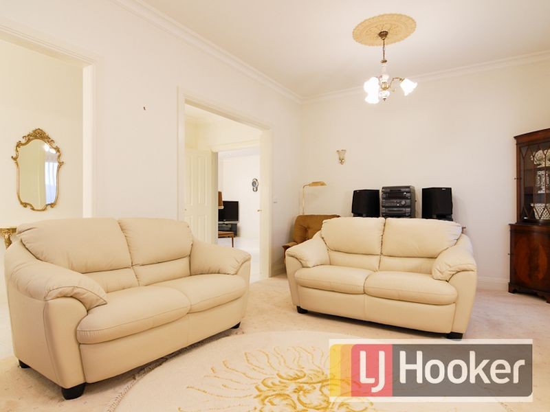 14 Ashford Court, Berwick VIC 3806