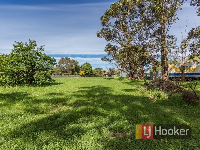 191 – 195 High Street, Berwick VIC 3806