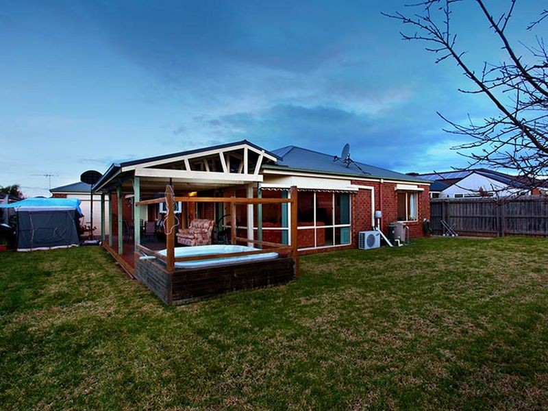 47 Wood Road, Narre Warren South VIC 3805