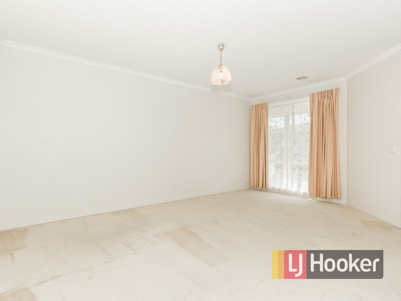 28 Willslie Crescent, Berwick VIC 3806