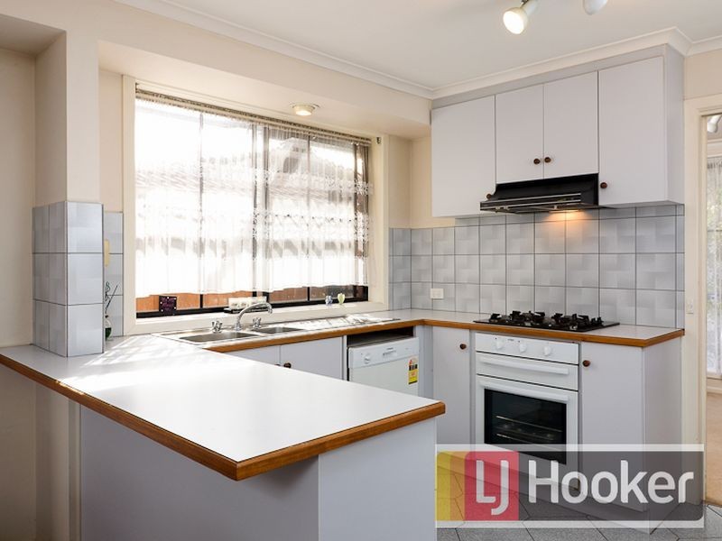 7 Willslie Crescent, Berwick VIC 3806