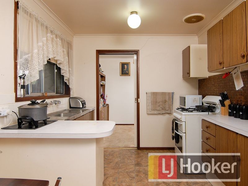 21 Fernwood Road, Narre Warren VIC 3805