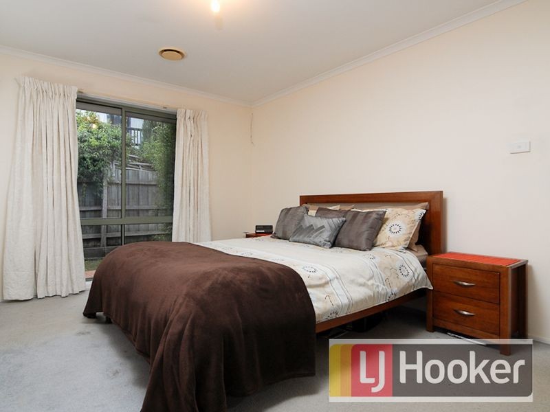 28 Hedgerow Court, Narre Warren South VIC 3805