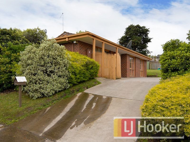 22 Leonard Drive, Langwarrin VIC 3910