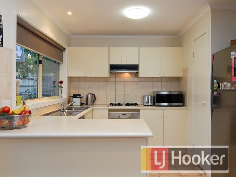 28 Jerilderie Drive, Berwick VIC 3806