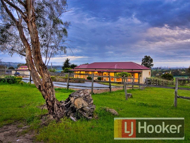 36-40 Rockleigh Park Road, Narre Warren North VIC 3804