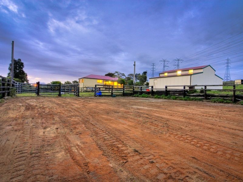 36-40 Rockleigh Park Road, Narre Warren North VIC 3804