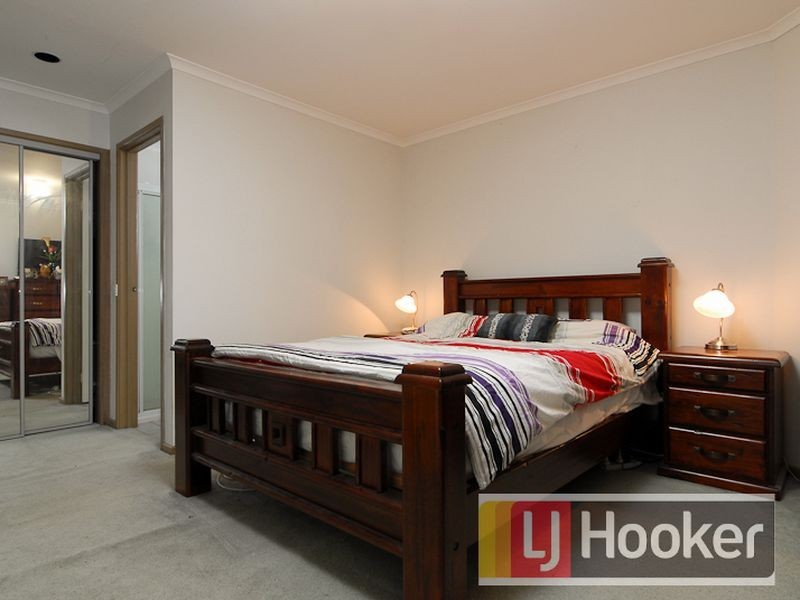 52 Coolong Avenue, Berwick VIC 3806