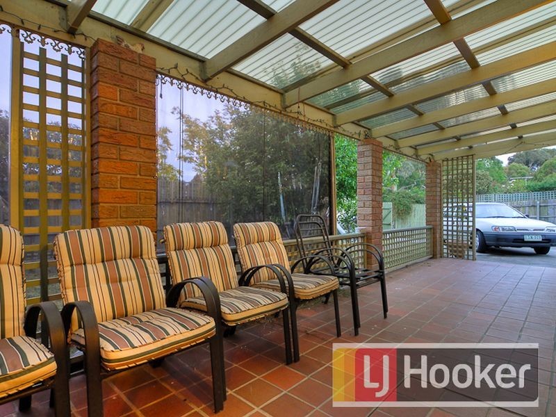 52 Coolong Avenue, Berwick VIC 3806