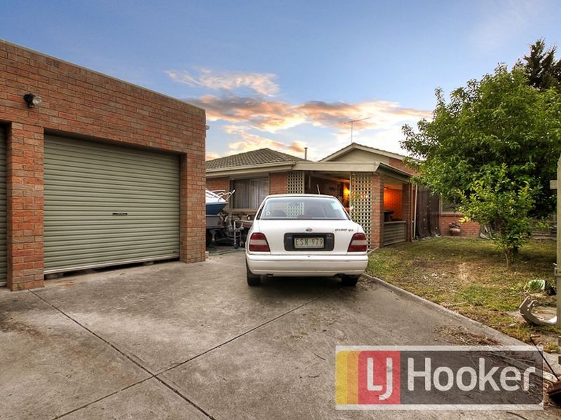 52 Coolong Avenue, Berwick VIC 3806