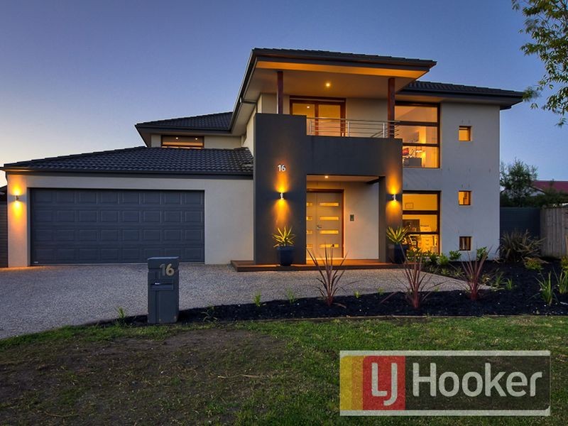 16 Lia Amie Place, Berwick VIC 3806