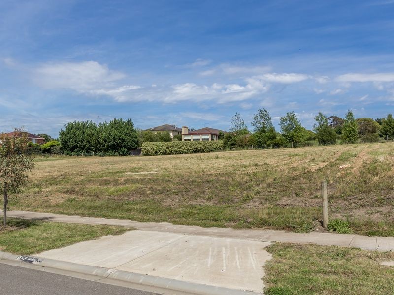 6-7 Adare Court, Berwick VIC 3806