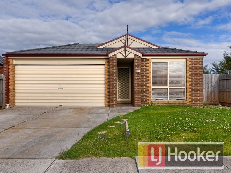58 Bellarine Drive, Cranbourne VIC 3977