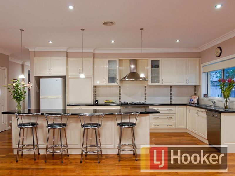 5 Goldrush Court, Beaconsfield VIC 3807