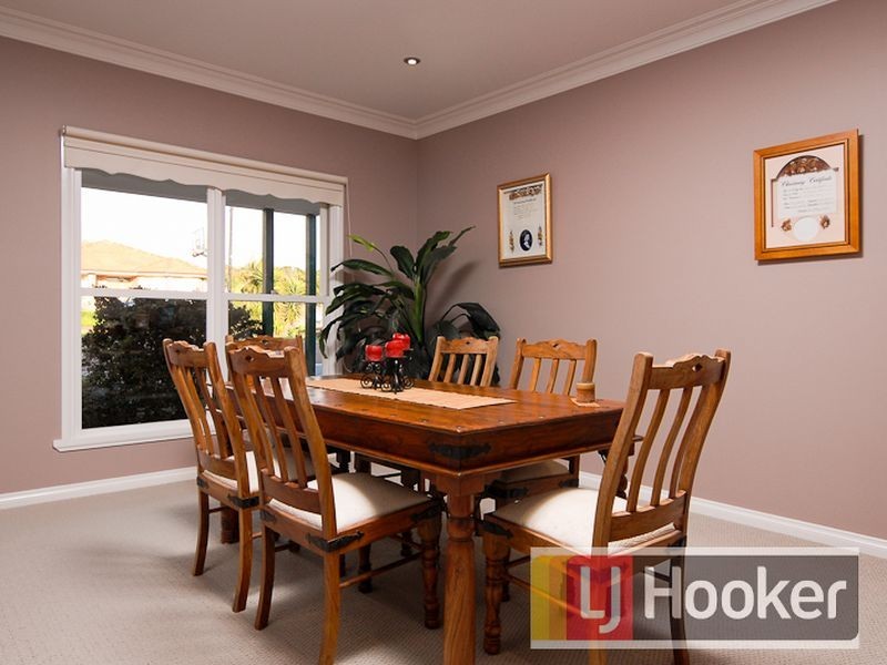 5 Goldrush Court, Beaconsfield VIC 3807