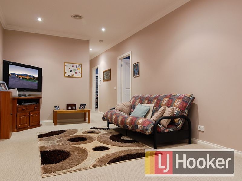 5 Goldrush Court, Beaconsfield VIC 3807