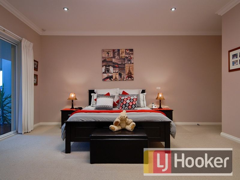 5 Goldrush Court, Beaconsfield VIC 3807