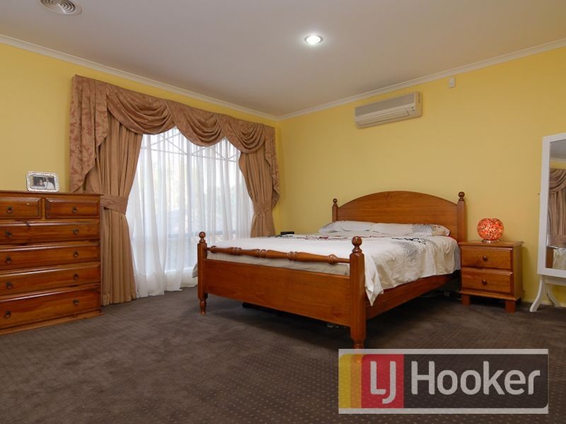 94 Emily Drive, Hallam VIC 3803