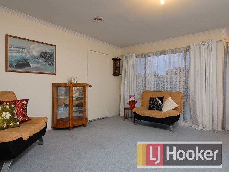 50 Sneddon Drive, Narre Warren South VIC 3805