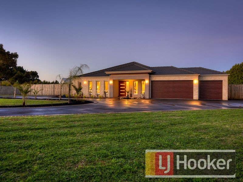 32 Market Lane, Narre Warren South VIC 3805