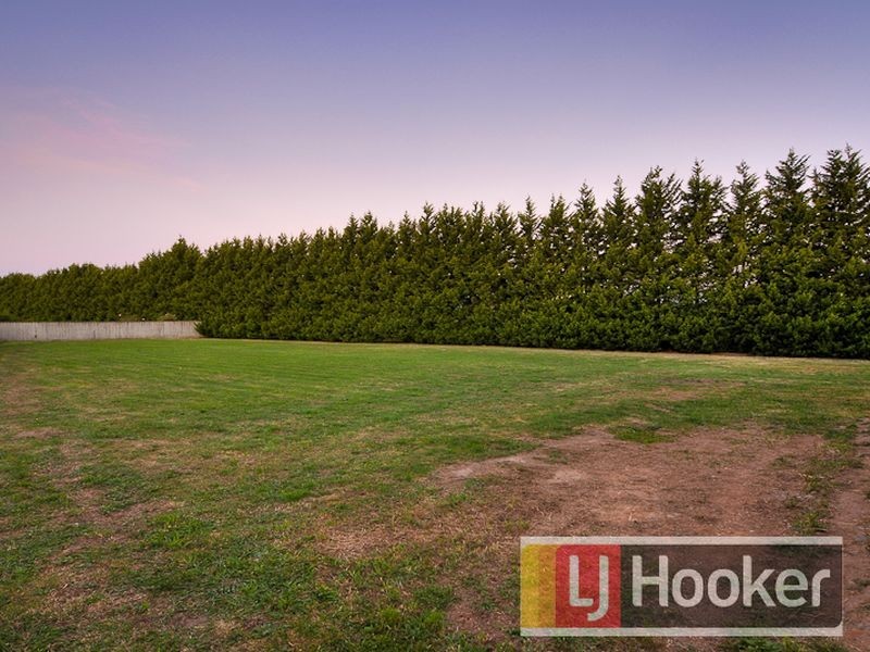 32 Market Lane, Narre Warren South VIC 3805