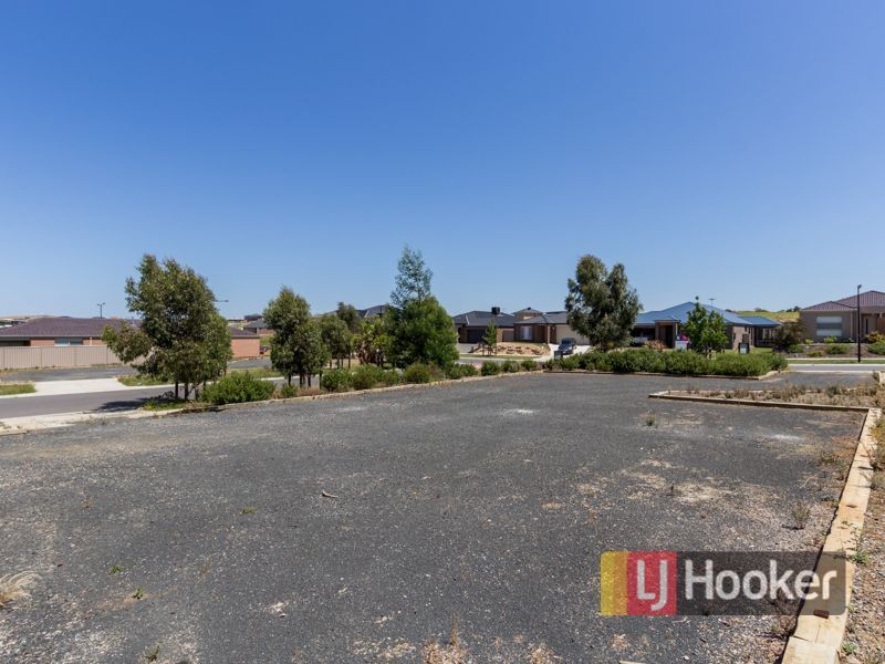 131 Harrison Way, Pakenham VIC 3810