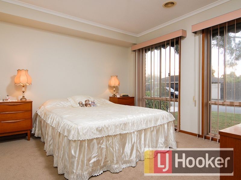 2 Armadale Drive, Narre Warren VIC 3805