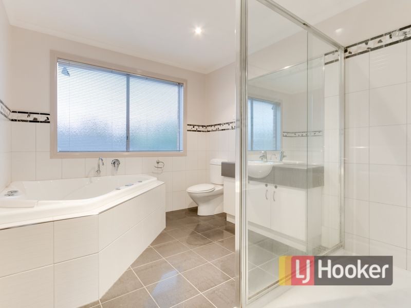 1 Kingsmill Terrace, Berwick VIC 3806