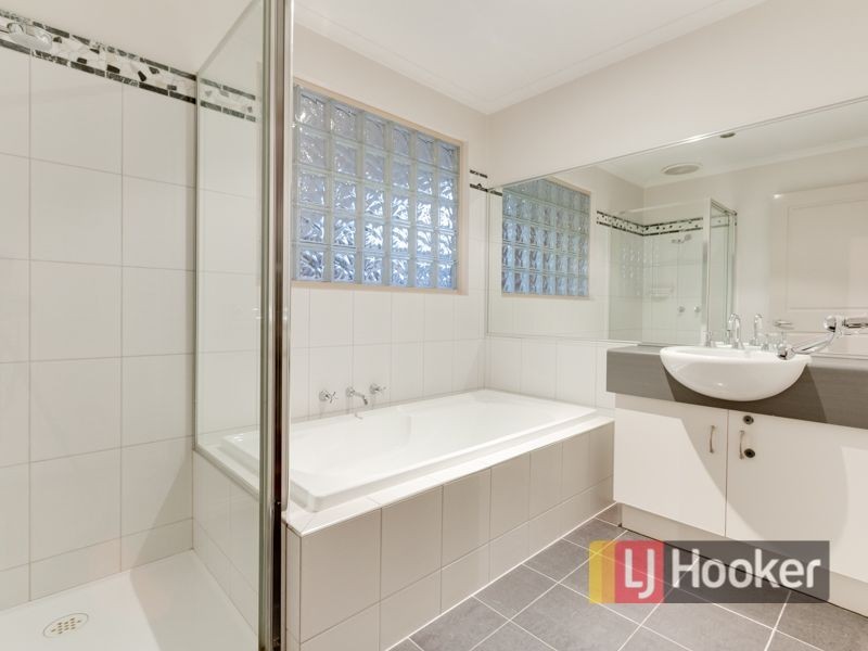 1 Kingsmill Terrace, Berwick VIC 3806