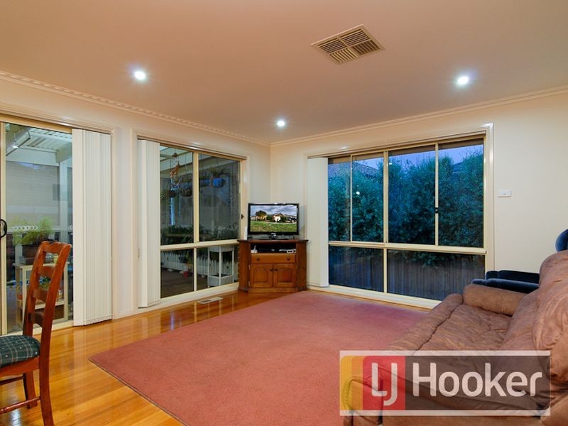 7 Lisson Court, Berwick VIC 3806