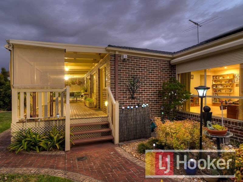 7 Lisson Court, Berwick VIC 3806